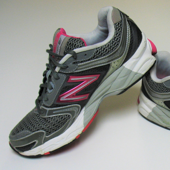 new balance 770 womens running shoe